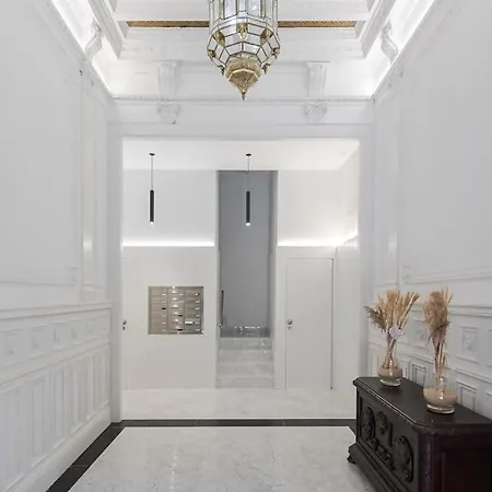 “mondrian” New, Ac, Design Lovers, Near La Concha * San Sebastian