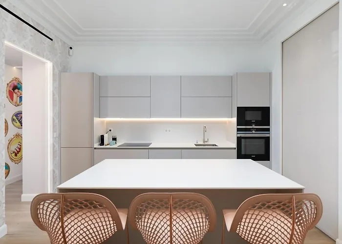 “mondrian” New, Ac, Design Lovers, Near La Concha * San Sebastian